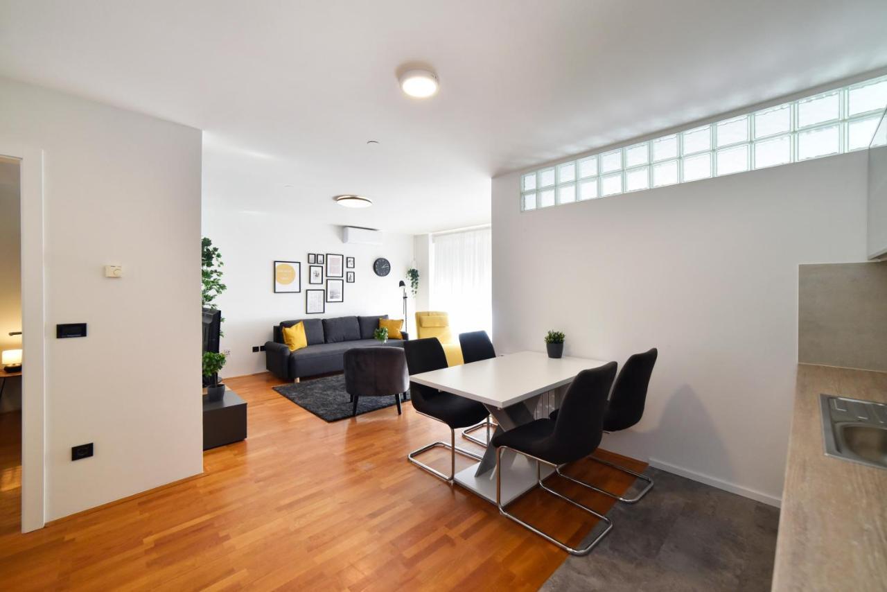 Lavir Apartment With Parking Zagrzeb Zewnętrze zdjęcie