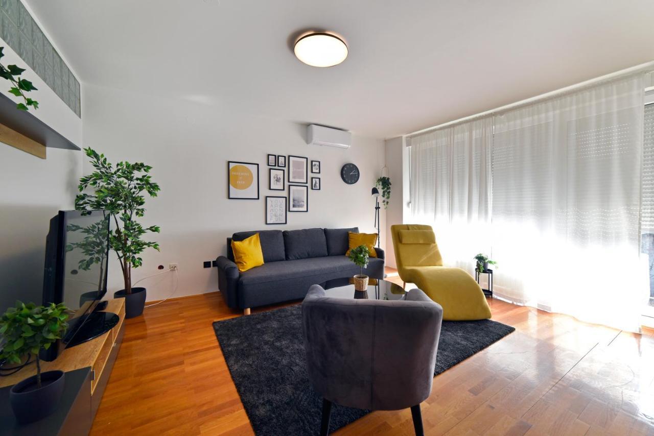 Lavir Apartment With Parking Zagrzeb Zewnętrze zdjęcie