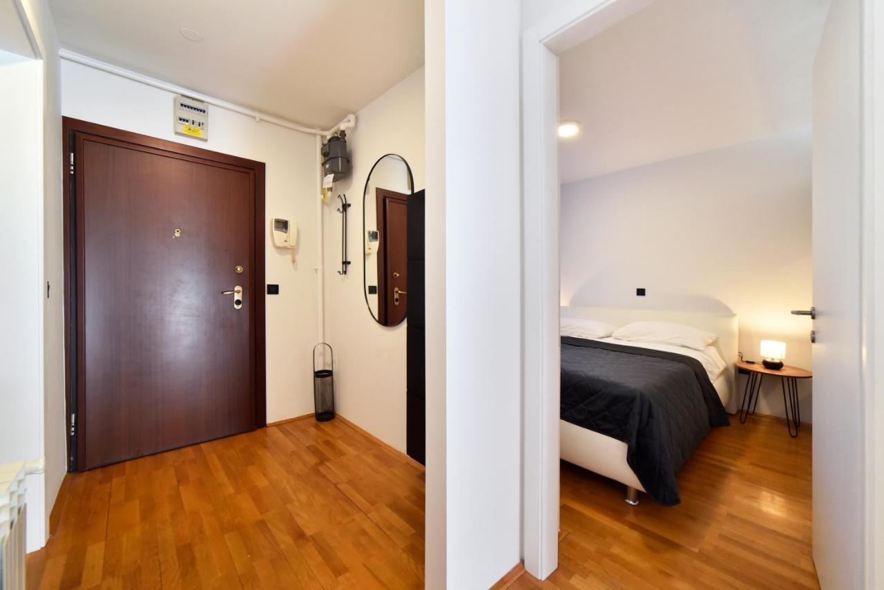 Lavir Apartment With Parking Zagrzeb Zewnętrze zdjęcie