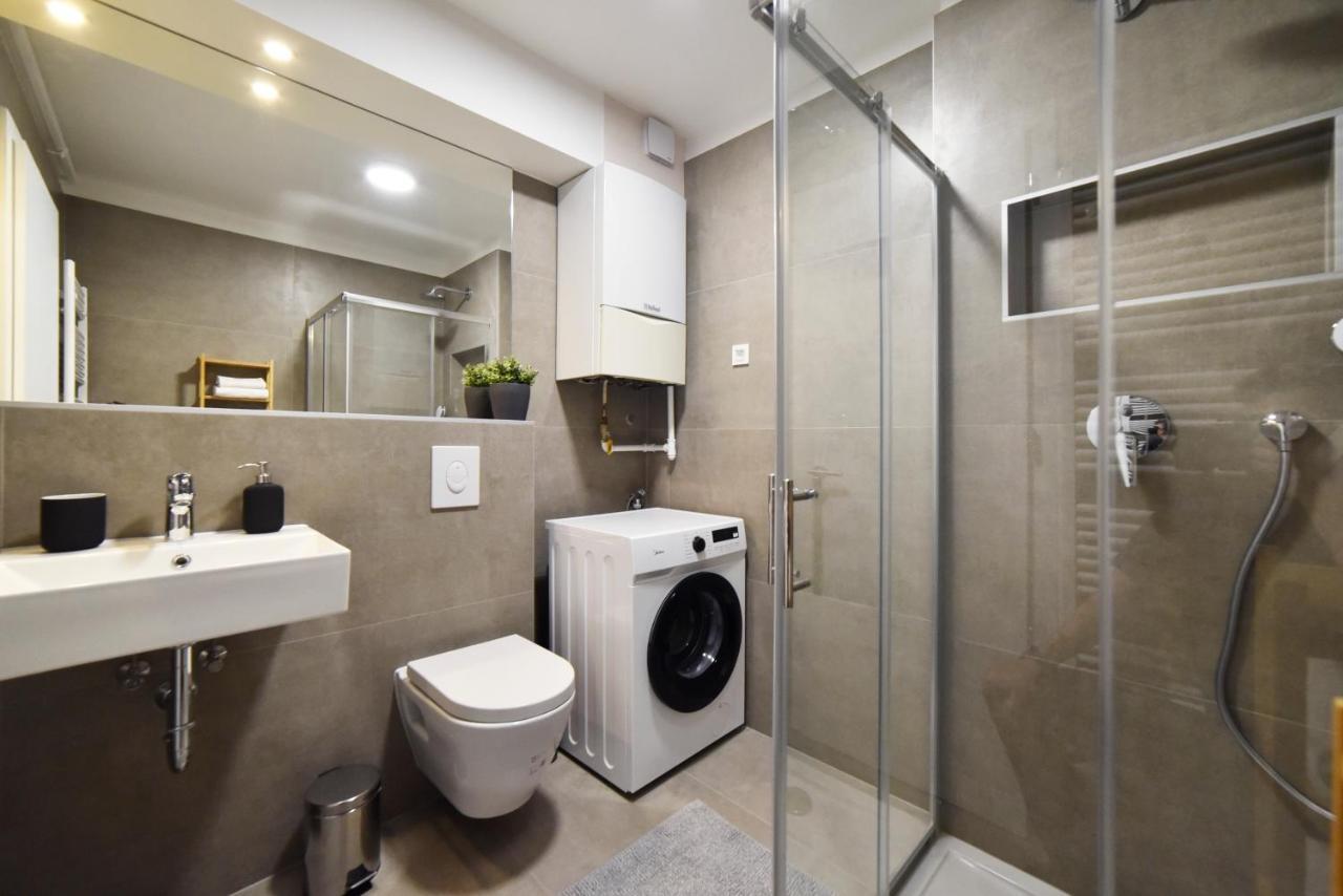 Lavir Apartment With Parking Zagrzeb Zewnętrze zdjęcie