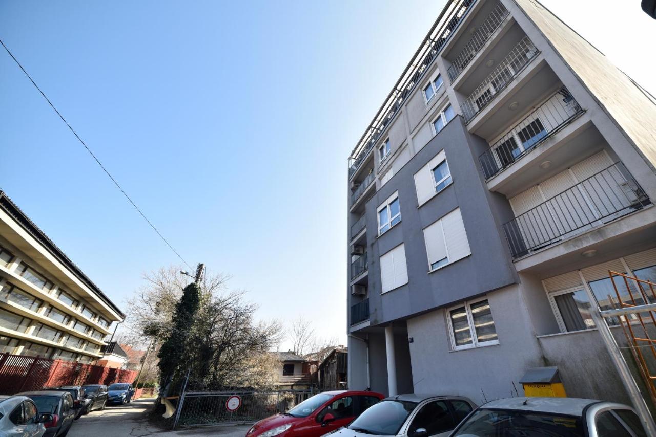 Lavir Apartment With Parking Zagrzeb Zewnętrze zdjęcie
